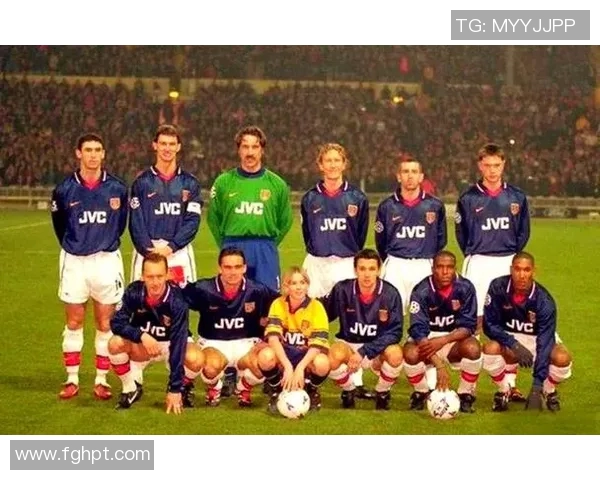 阿森纳足球的辉煌历程与未来展望:从传统强队到现代足球的引领者 阿森纳足球的辉煌历程与未来展望:从传统强队到现代足球的引领者